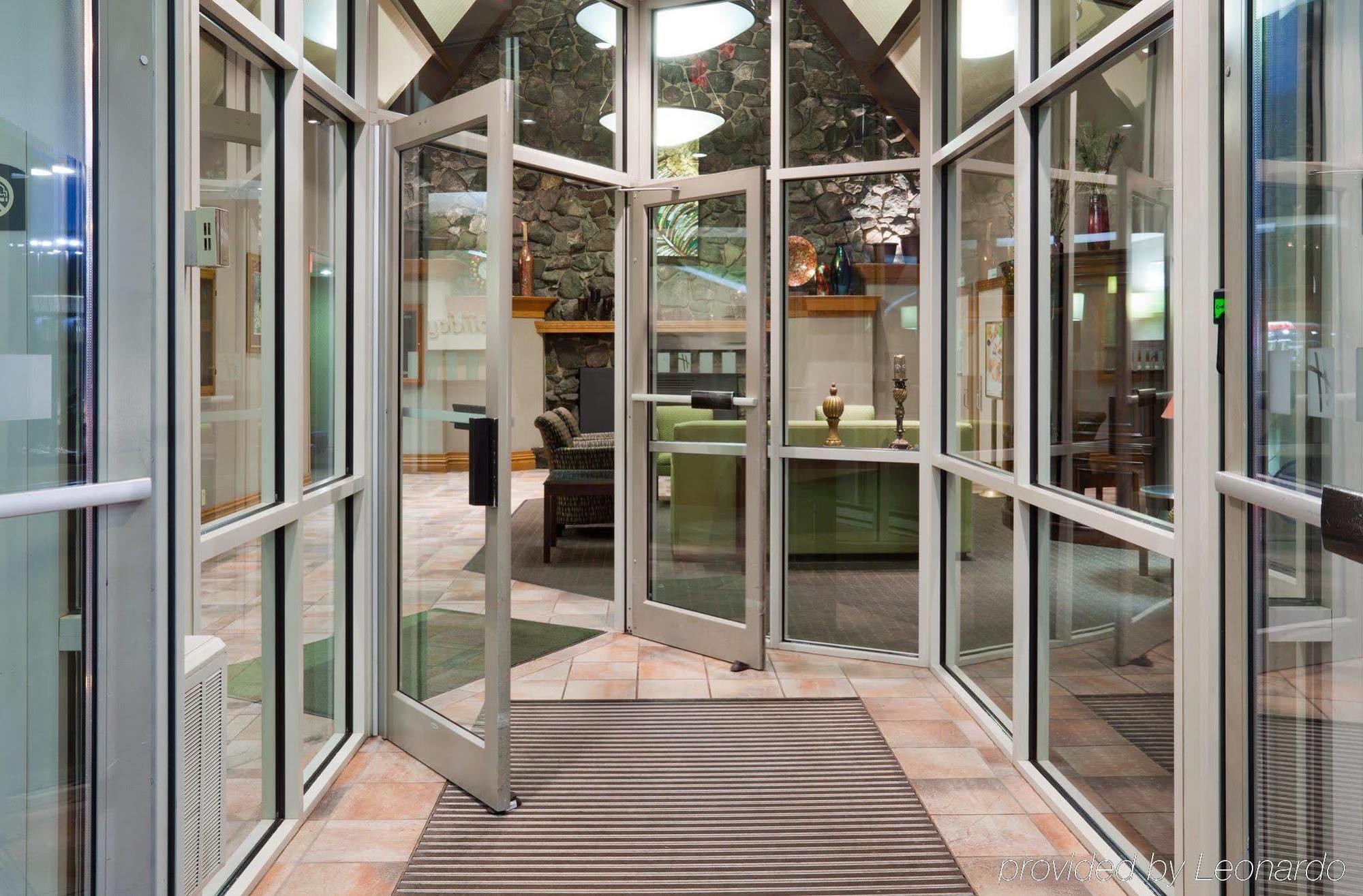 Holiday Inn Marquette By Ihg Exterior foto